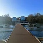 Przystan *